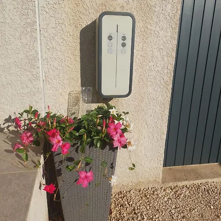 Maison La Perrinne Vila *